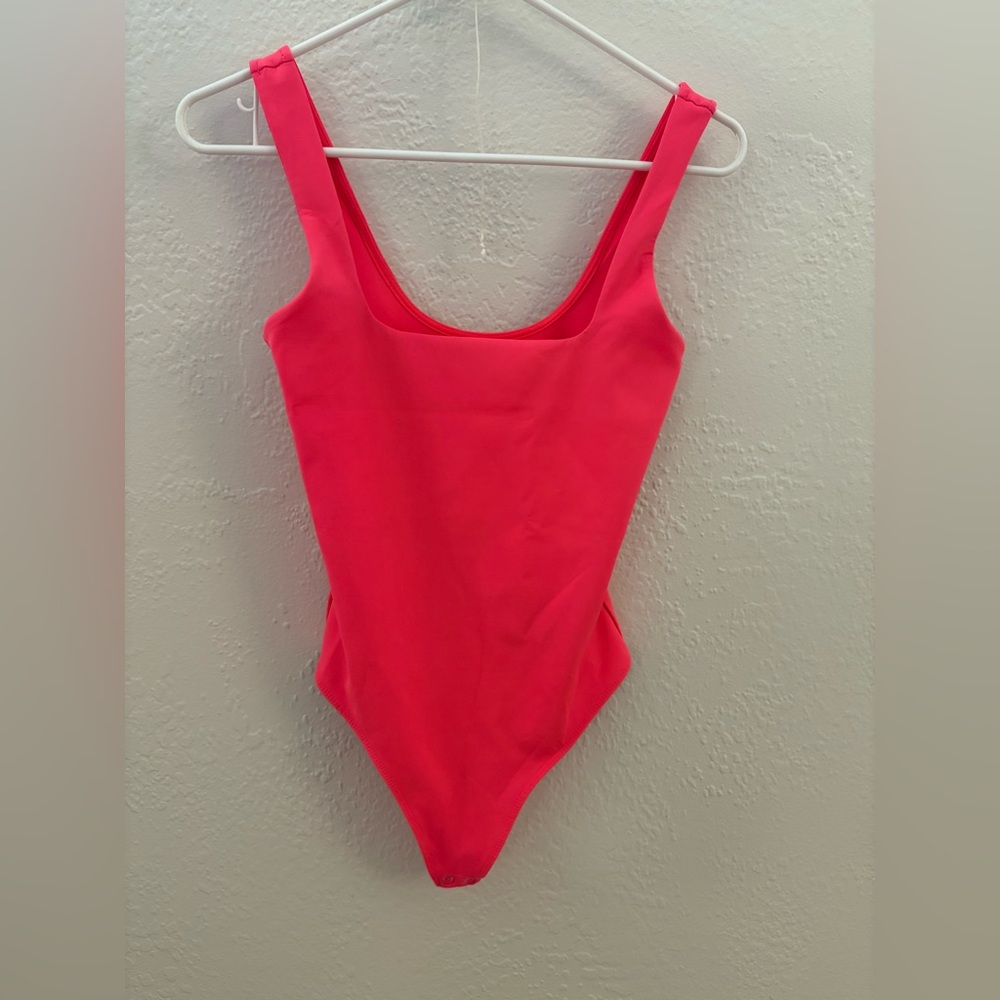 GOOD AMERICAN Scuba Modern Tank Bodysuit in Fiery Coral